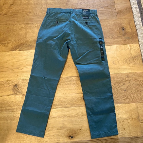 Banana Republic Emerson Chino 30x32 - Picture 2 of 7